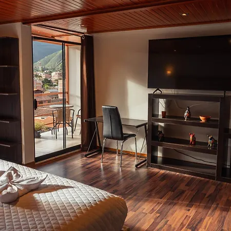 Hotel California Urubamba