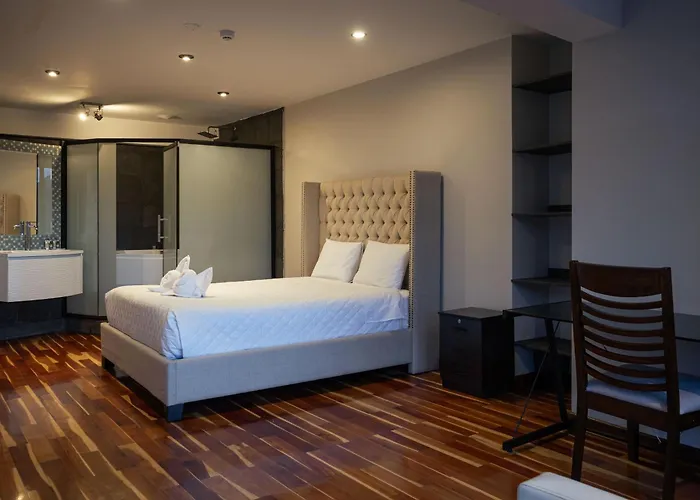 California Hotel 3*