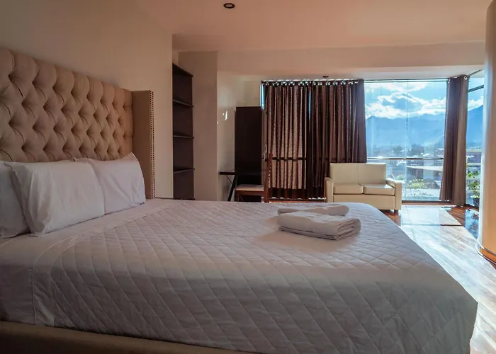 Hotel California 3*